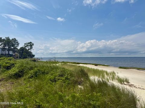 Vacant Land For Sale - 558 Sandy Point Drive<br/> Beaufort, NC 28516