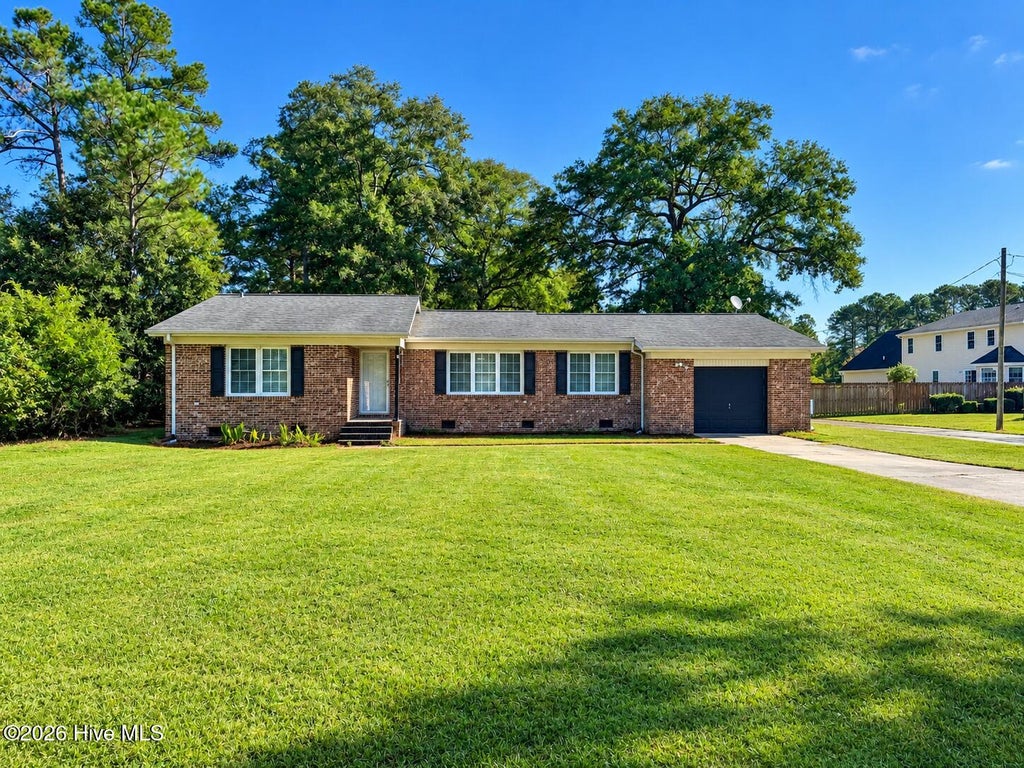 Photo of 202 Huffmantown Road, Richlands, NC 28574 (MLS # 100613124)