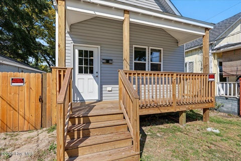 Tiny photo for 1005 Queen Street, Wilmington, NC 28401 (MLS # 100607342)
