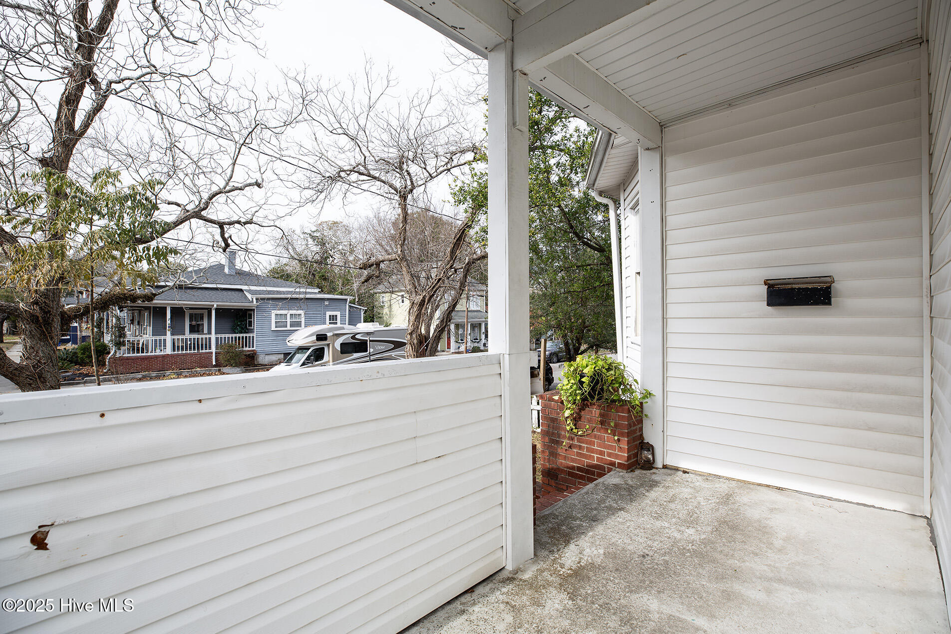 129 S 8th Street