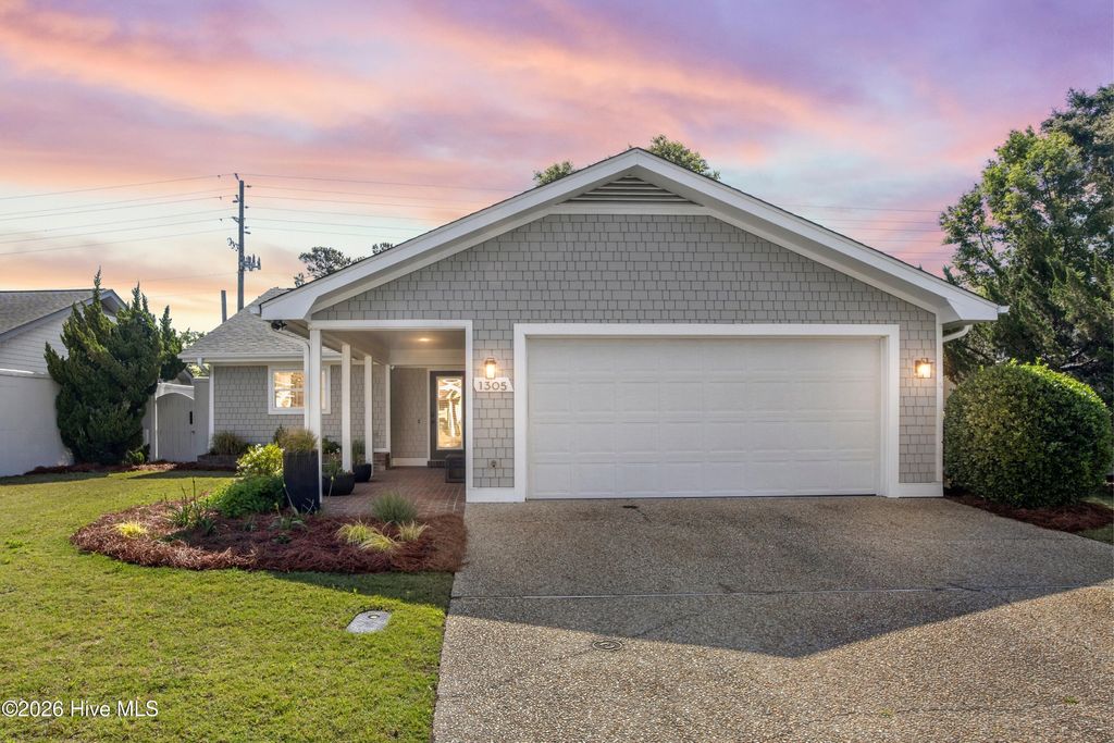 Photo of 1305 Portside Drive, Wilmington, NC 28405 (MLS # 100576005)