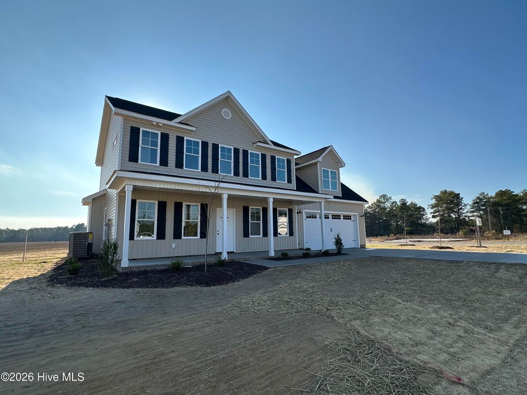 Photo of 130 Spring Meadows Drive, Aberdeen, NC 28315 (MLS # 100543729)