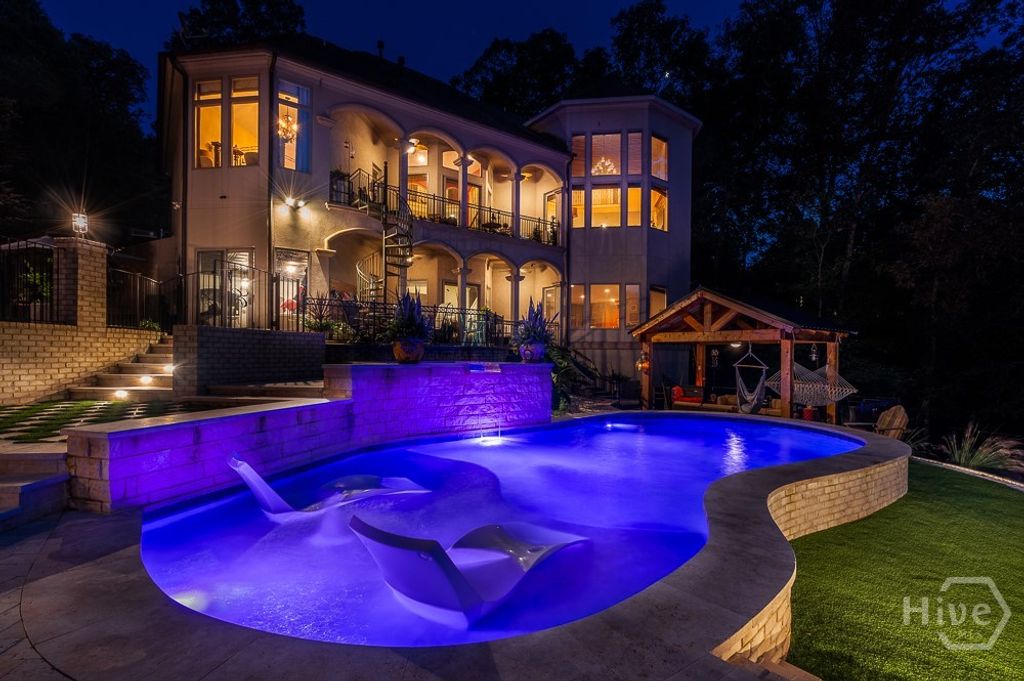 Photo of 1190 Tanglebrook Drive, Athens, GA 30606 (MLS # CL353498)