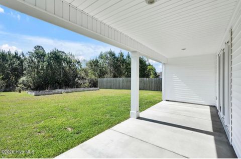 Tiny photo for 304 Edgewater Way, Surf City, NC 28445 (MLS # 100566526)