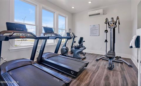 Tiny photo for 304 Edgewater Way, Surf City, NC 28445 (MLS # 100566526)