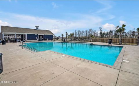 Tiny photo for 304 Edgewater Way, Surf City, NC 28445 (MLS # 100566526)