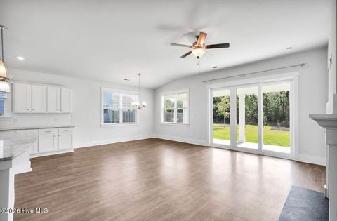 Tiny photo for 304 Edgewater Way, Surf City, NC 28445 (MLS # 100566526)