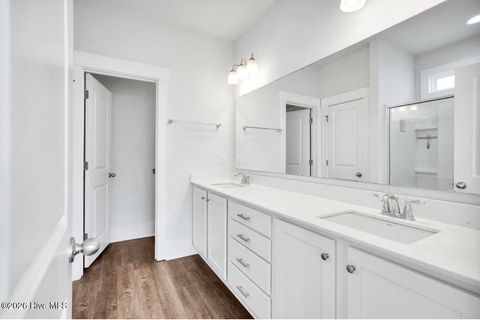 Tiny photo for 304 Edgewater Way, Surf City, NC 28445 (MLS # 100566526)