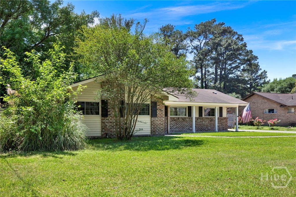 Photo of 69 Lynn Drive, Garden City, GA 31408 (MLS # SA353889)
