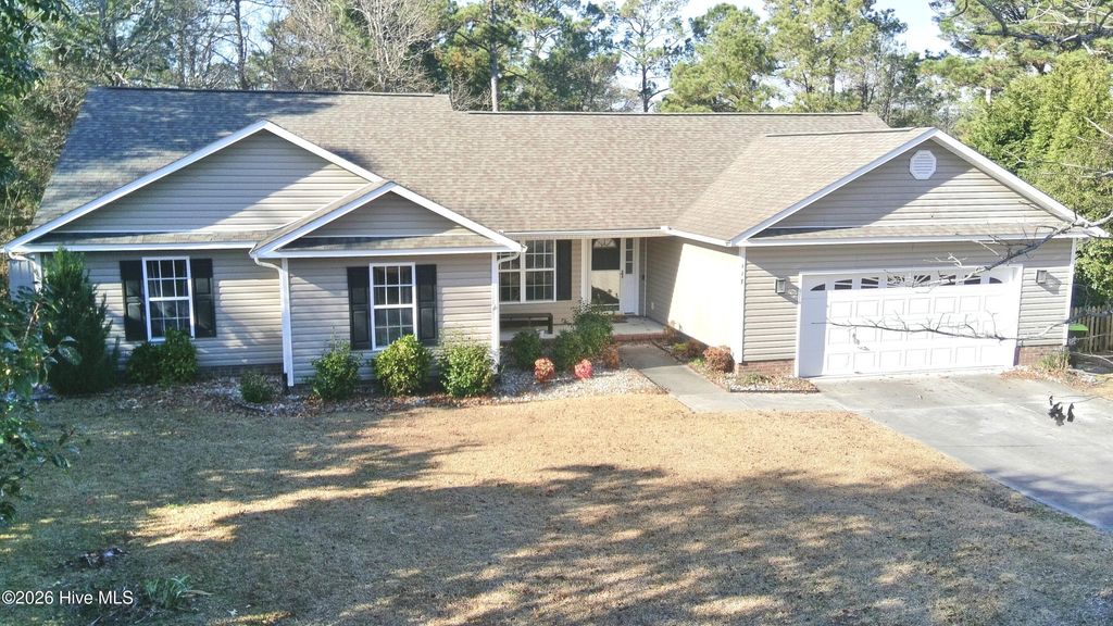 Photo of 117 Halls Creek Drive, Swansboro, NC 28584 (MLS # 100547611)