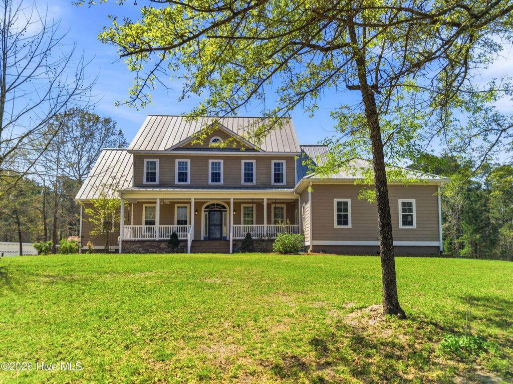 Photo of 6270 Slade Drive NW, Ocean Isle Beach, NC 28469 (MLS # 100564216)