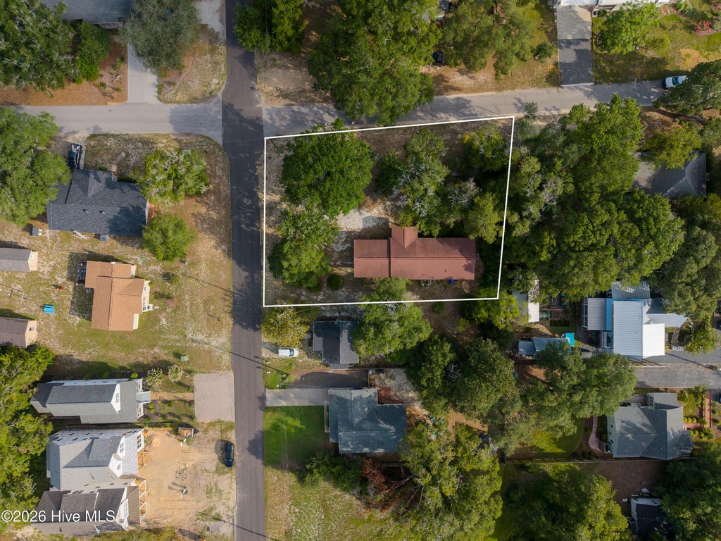 Photo of 415 W Owens Street, Southport, NC 28461 (MLS # 100599405)
