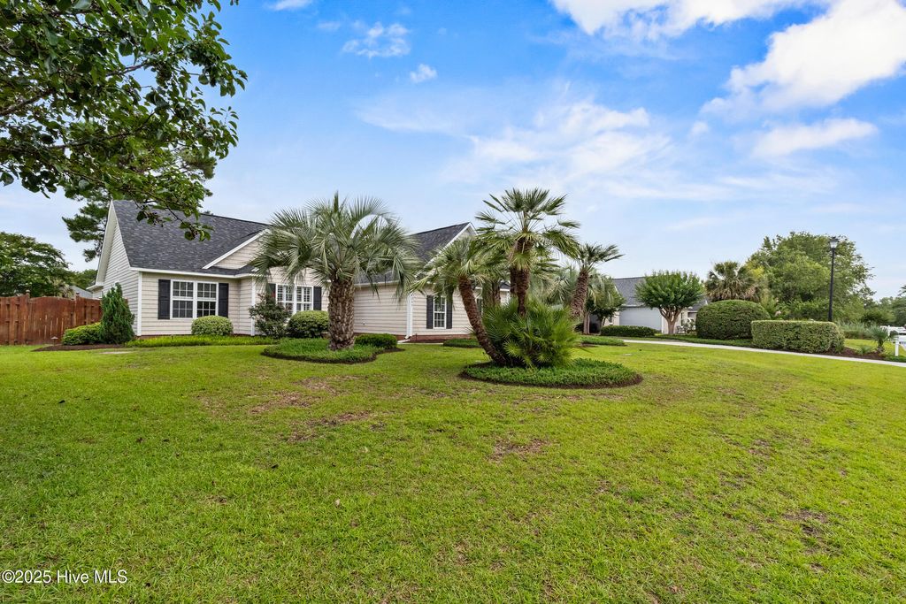 Photo of 4809 W Grove Drive, Wilmington, NC 28409 (MLS # 100552310)