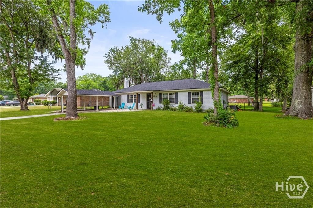 Photo of 81 Quail Lane, Richmond Hill, GA 31324 (MLS # SA347676)