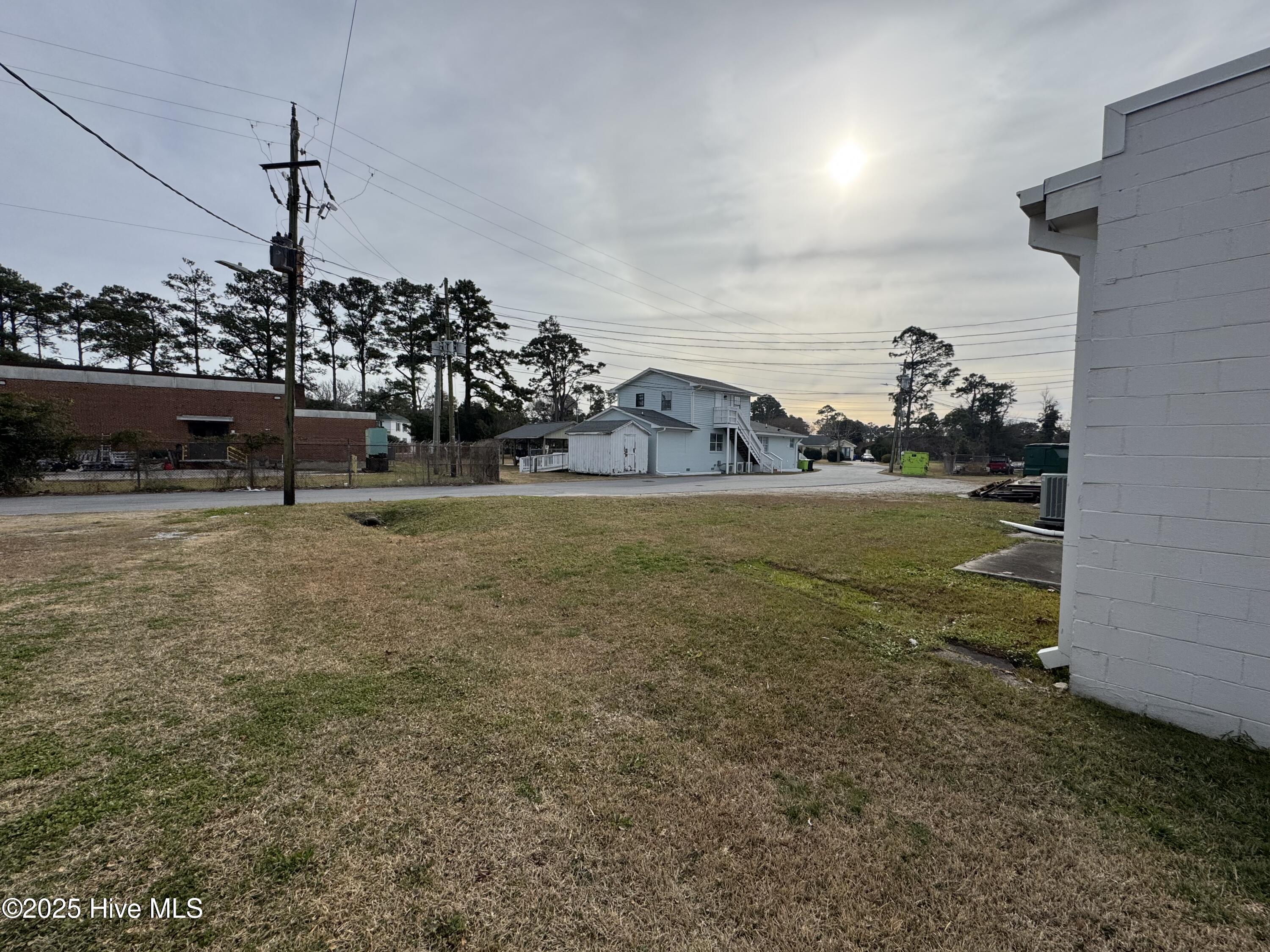 1412 Live Oak Street