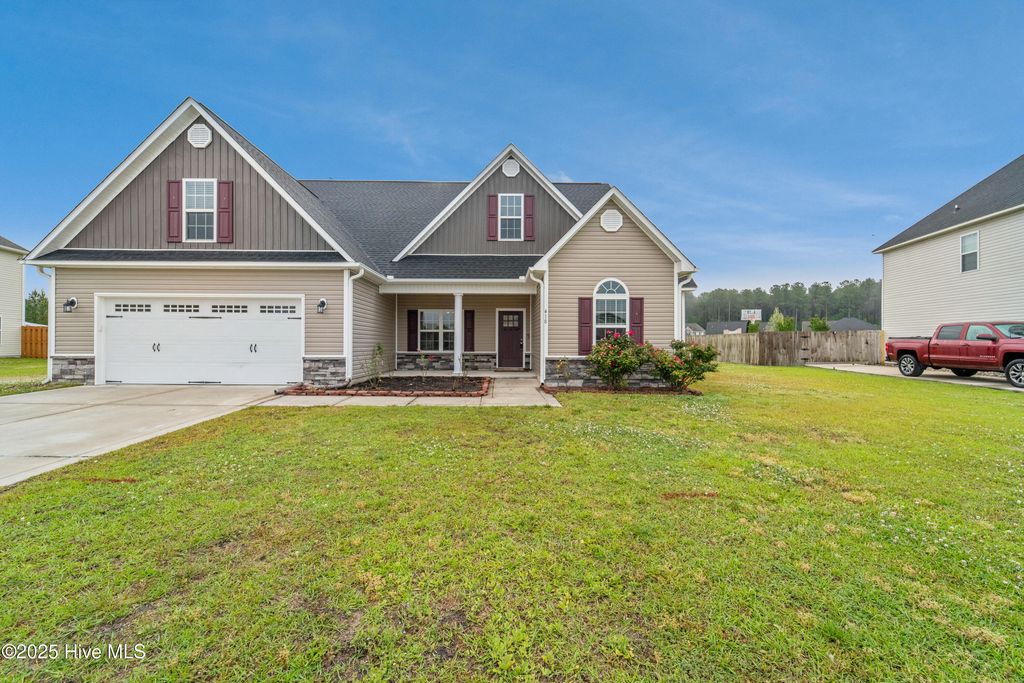 Photo of 418 Durham Station Drive, Jacksonville, NC 28546 (MLS # 100562423)