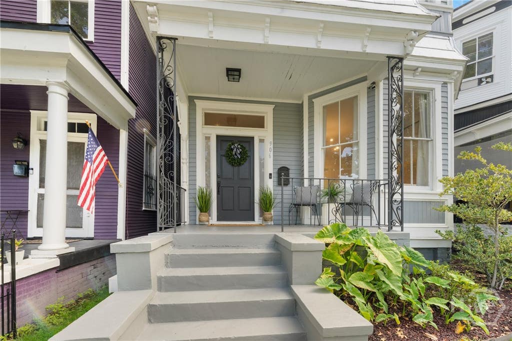 Photo of 906 E Park Avenue, Savannah, GA 31401 (MLS # SA361515)