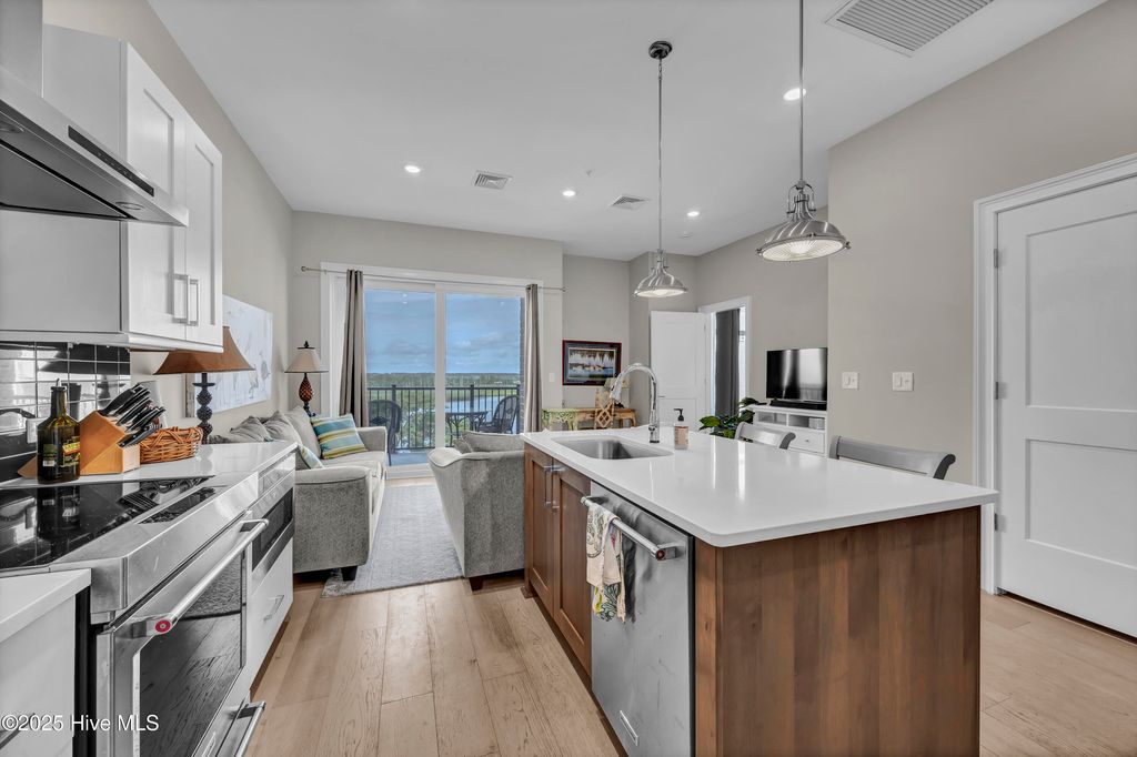 Photo of 10 Grace Street #Apt 603, Wilmington, NC 28401 (MLS # 100556098)