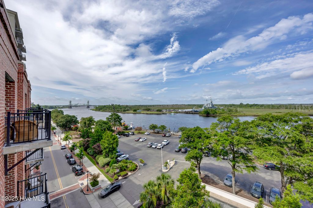 Photo of 10 Grace Street #Apt 603, Wilmington, NC 28401 (MLS # 100556098)