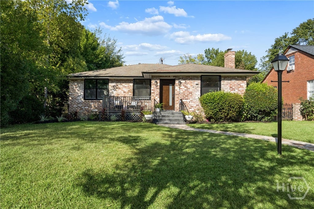 Photo of 412 E 53rd Street, Savannah, GA 31405 (MLS # SA367351)