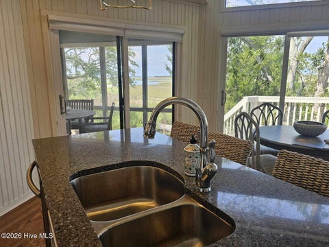 Tiny photo for 121 N Bald Head Wynd #Unit 4, Bald Head Island, NC 28461 (MLS # 100583388)