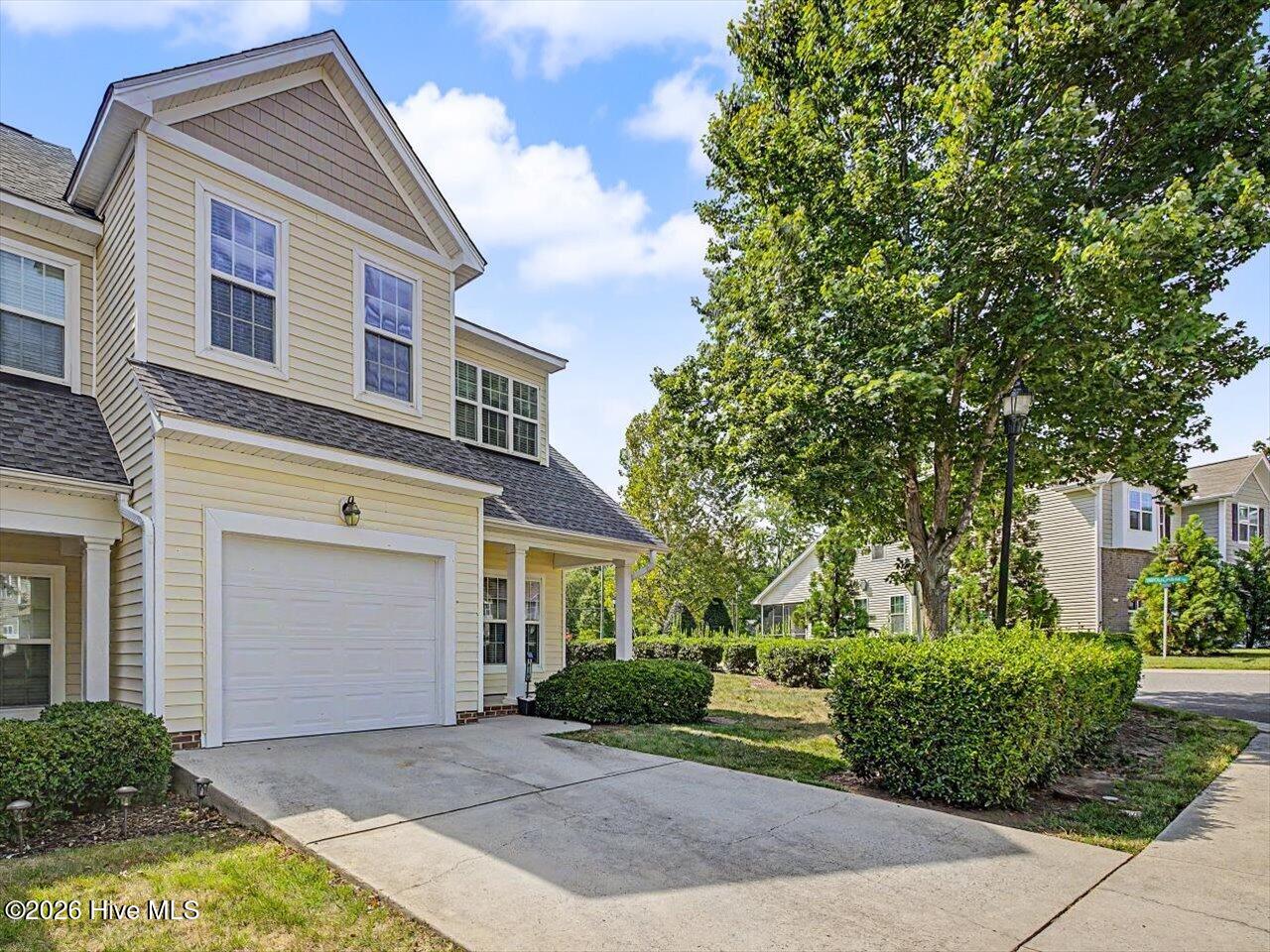 10163 Bessborough Drive