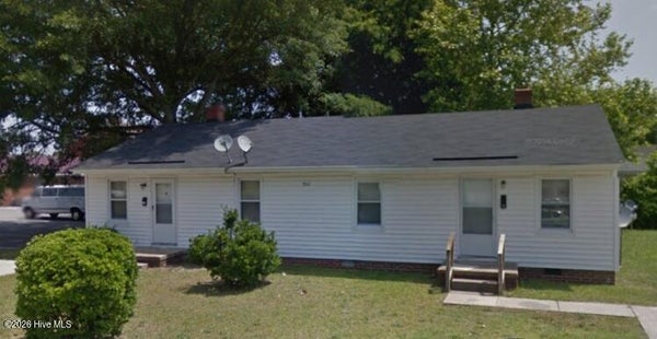 300 HIGGS ST # B, GREENVILLE, NC 27834 - Image 4d36c828d4c57b656baaee4cd547f21b/1361208019