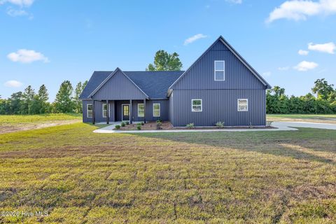 296 Haywood Drive Richlands NC 28574