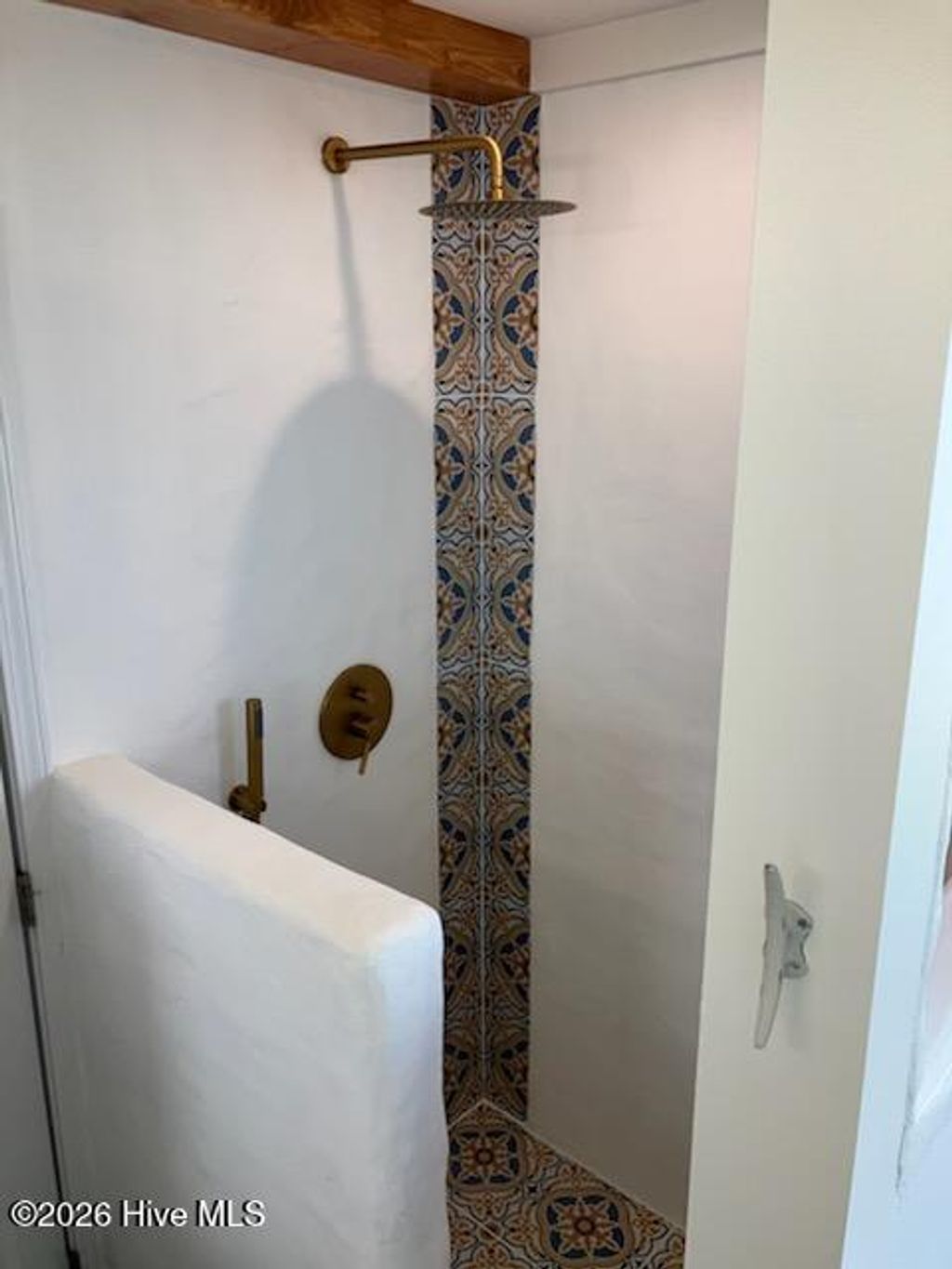 Photo of 231 Hickory Shores Drive, Newport, NC 28570 (MLS # 100563636)