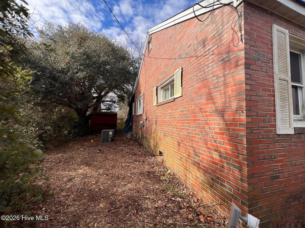 Photo of 10199 Aberdeen Road, Aberdeen, NC 28315 (MLS # 100552869)