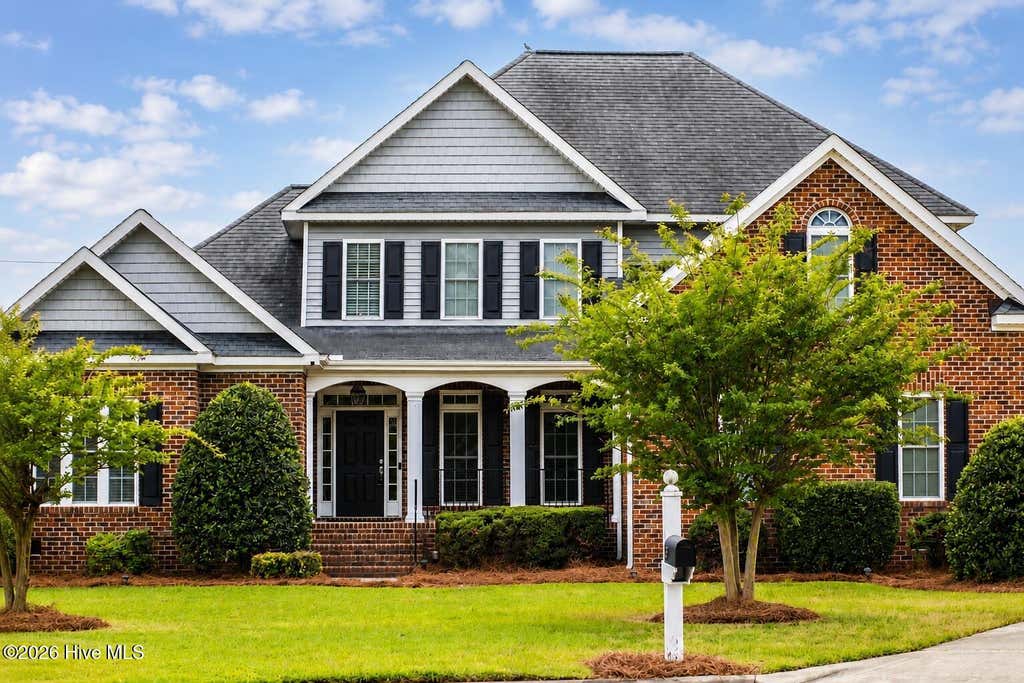 Photo of 297 Foxcroft Lane, Winterville, NC 28590 (MLS # 100595959)