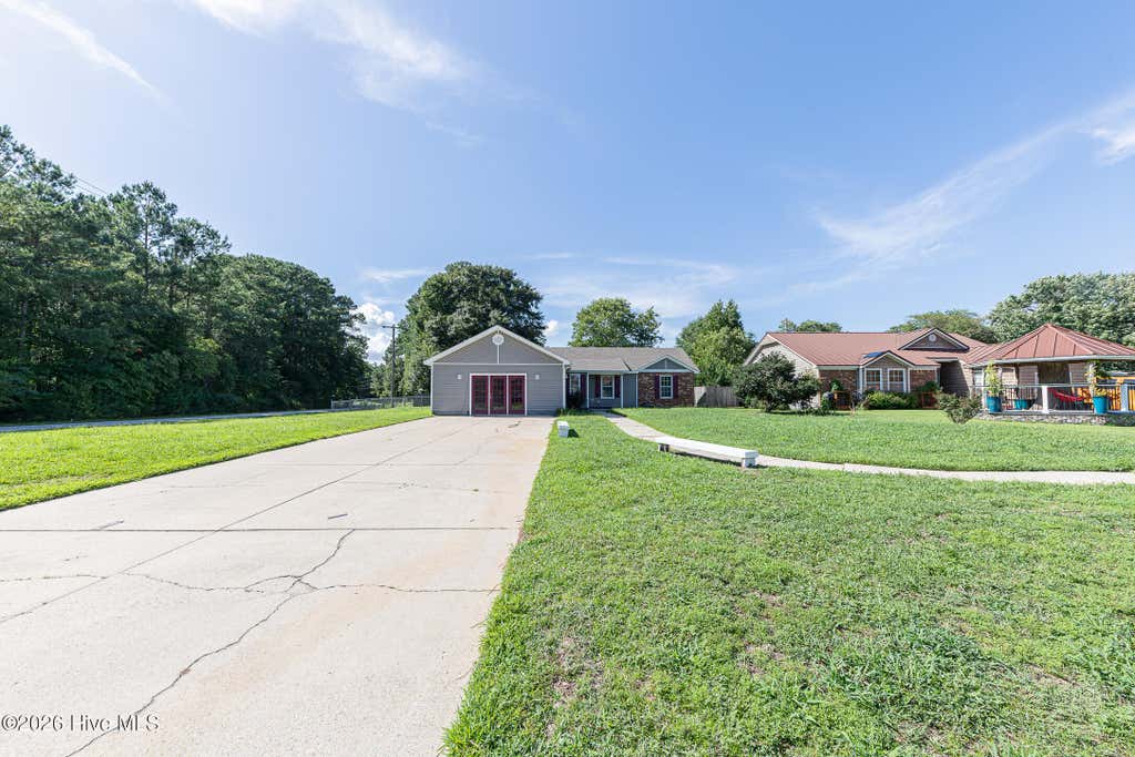 Photo of 2601 Idlebrook Circle, Midway Park, NC 28544 (MLS # 100594396)