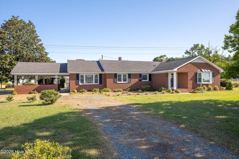 Homes For Sale - 4490 Harnett Dunn Highway<br/> Dunn, NC 28334