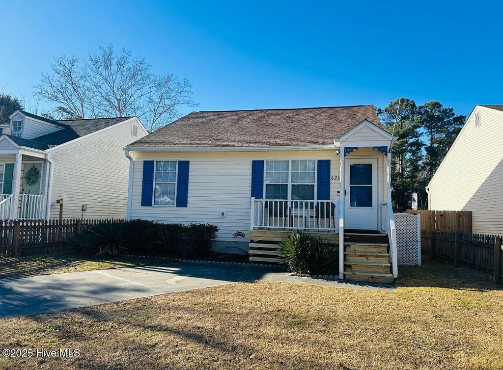 Photo of 626 Varsity Drive, Wilmington, NC 28403 (MLS # 100546702)