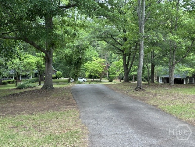 1110 Crestwood Court