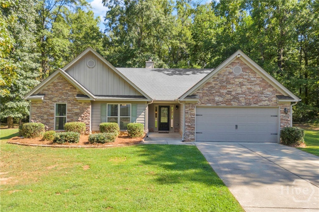 Photo of 111 Buttercup Lane, Bogart, GA 30622 (MLS # CL364207)