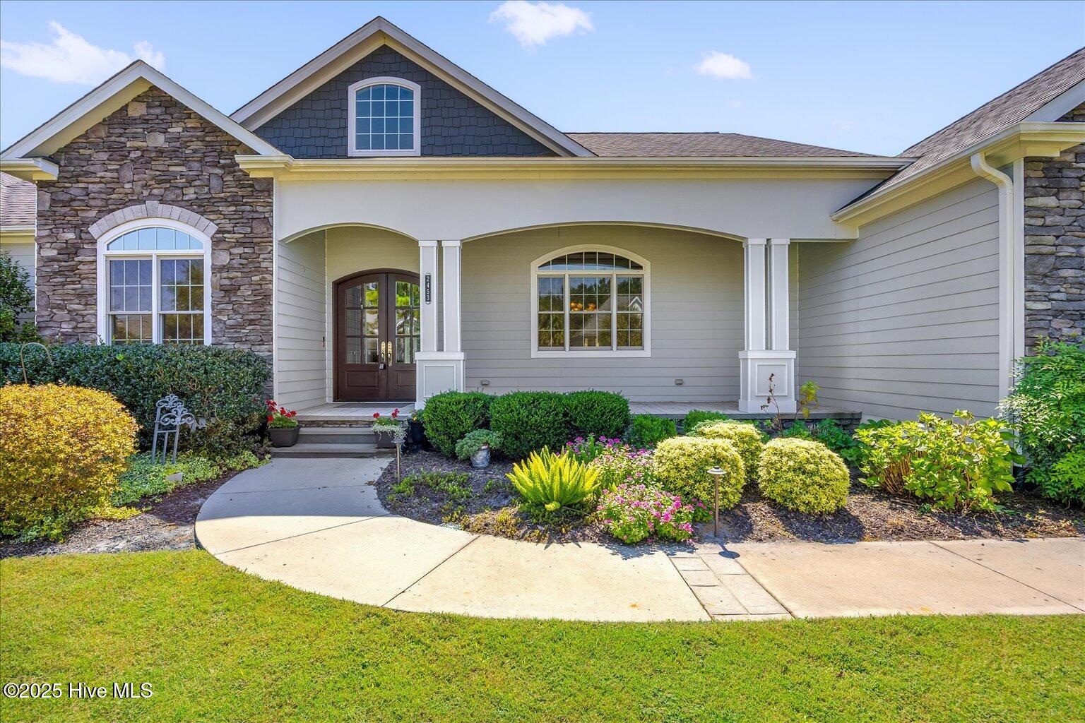 2453 Sugargrove Trail NE