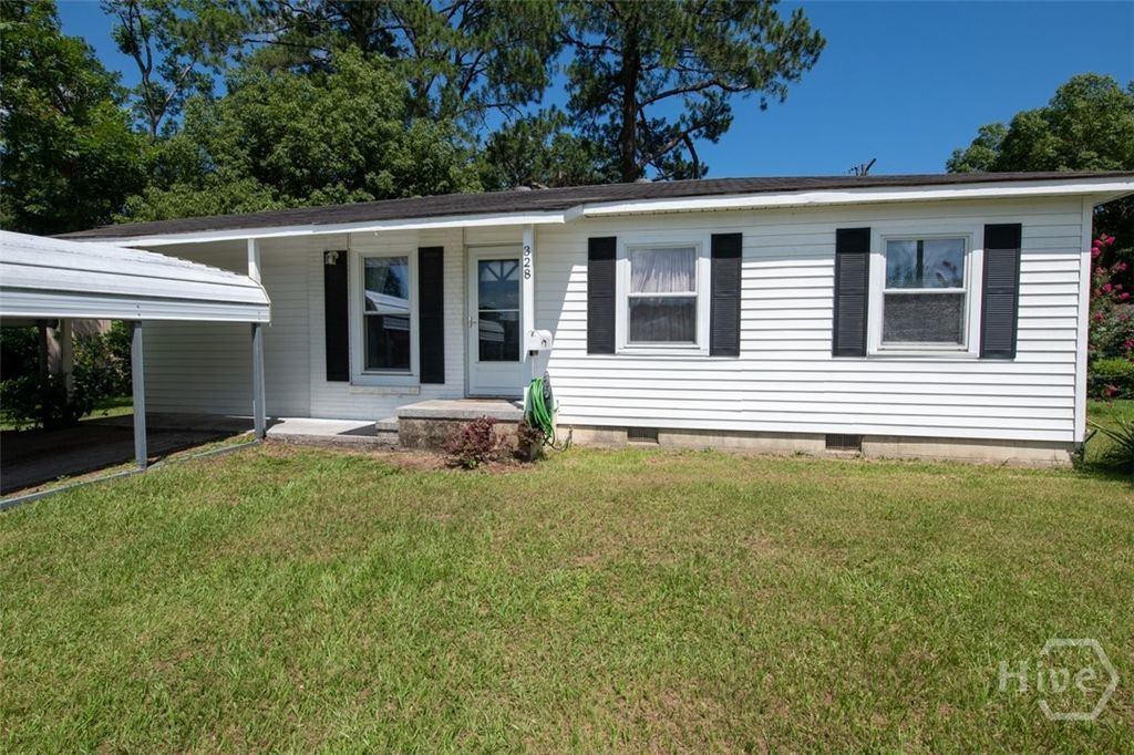 Photo of 328 Riverview Drive, Savannah, GA 31404 (MLS # SA347542)