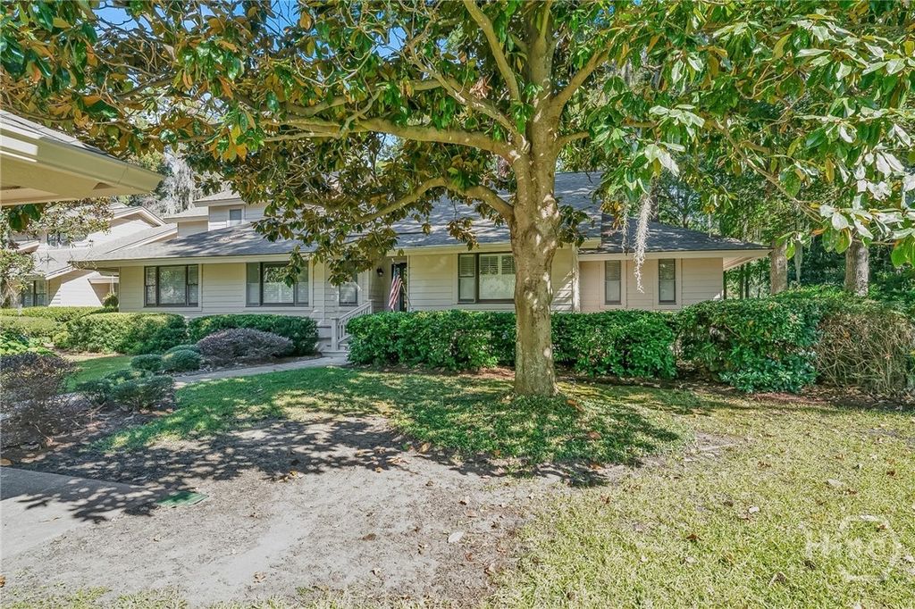 Photo of 15 Franklin Creek Road N, Savannah, GA 31411 (MLS # SA343137)