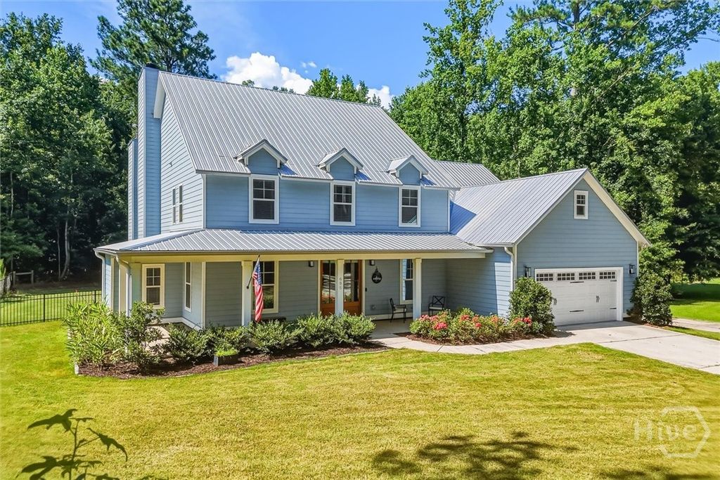 Photo of 695 Parkview Drive, Winterville, GA 30683 (MLS # CL361088)