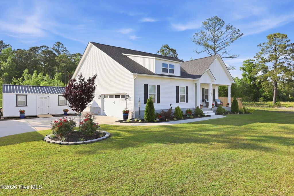 Photo of 181 Finch Lane, New Bern, NC (MLS # 100572878)
