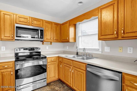 Tiny photo for 104 Sidney Lane, Jacksonville, NC 28540 (MLS # 100605751)