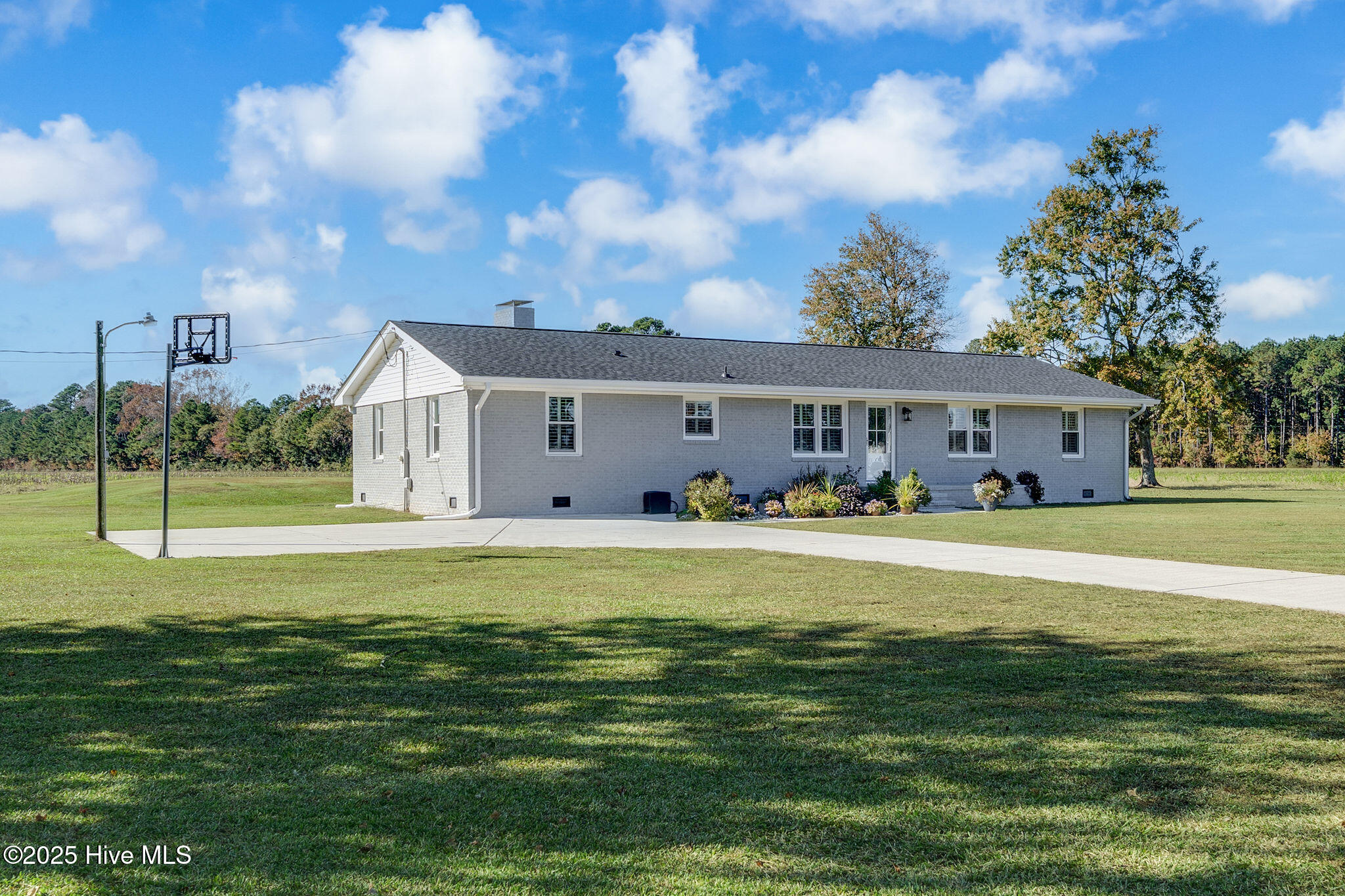 1505 Us Hwy 117 Bypass S