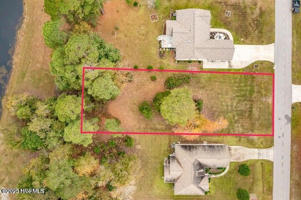 Photo of 2031 Caracara Drive, New Bern, NC 28560 (MLS # 100505769)