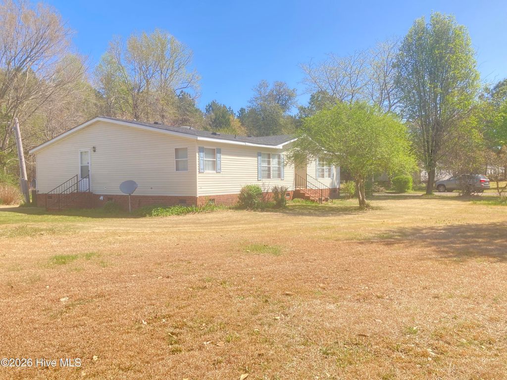 Photo of 1586 Gum Swamp Church Road, Greenville, NC 27834 (MLS # 100565066)