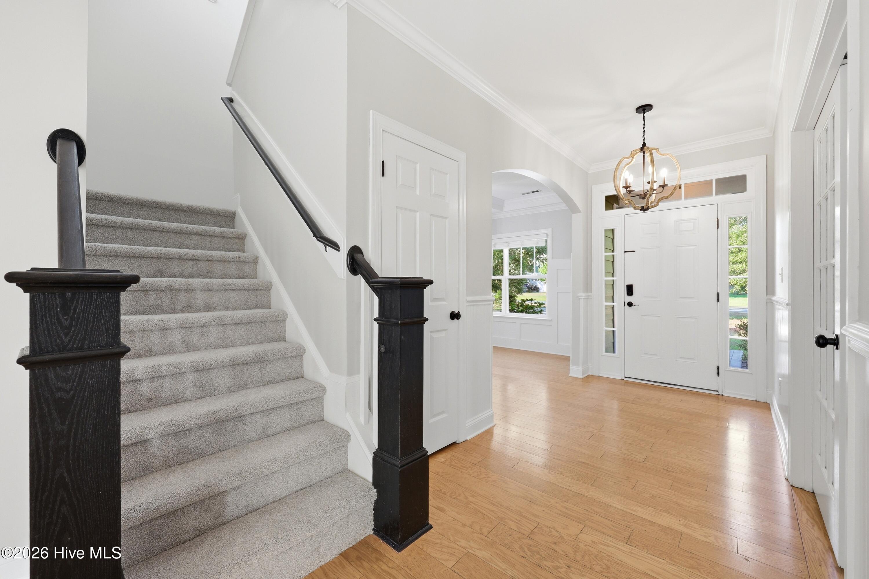 275 Mimosa Drive