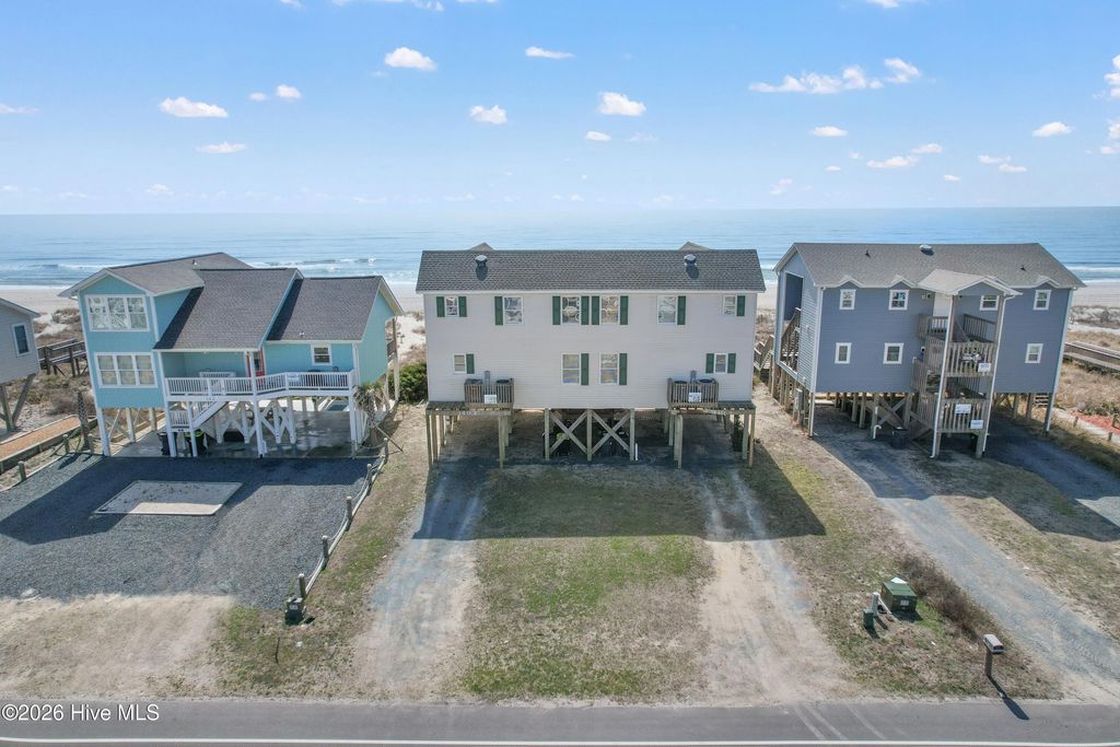 Photo of 140 Ocean Boulevard E, Holden Beach, NC 28462 (MLS # 100558729)