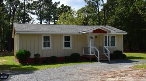Homes For Rent - 1660 W Pennsylvania Avenue Extension<br/> Southern Pines, NC 28387