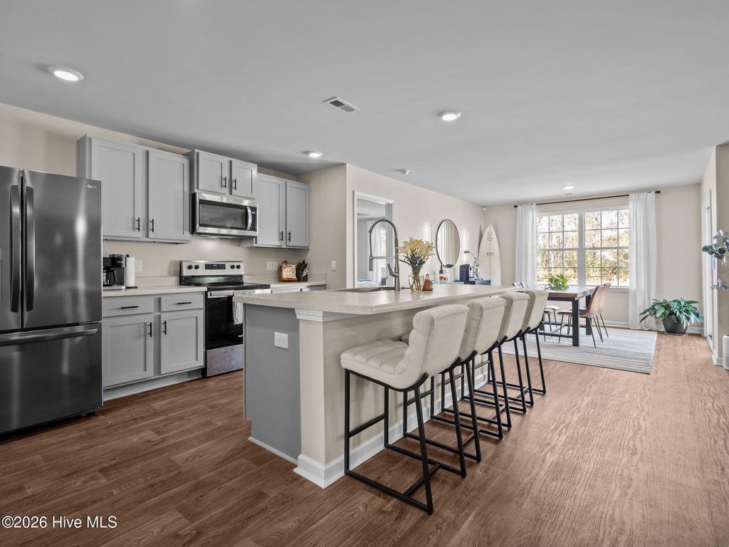 Photo of 148 Bur Oaks Boulevard, Newport, NC 28570 (MLS # 100550873)