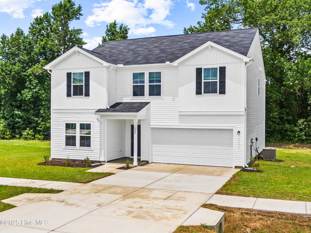 Photo of 618 S Squires Run Lane, Richlands, NC 28574 (MLS # 100536904)